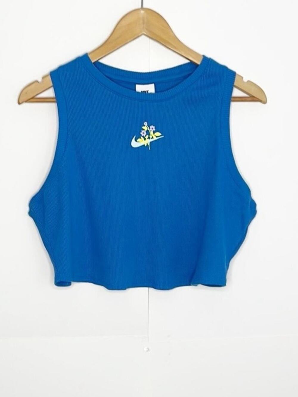 Nike Womens Cropped Ribbed Tank Size Large